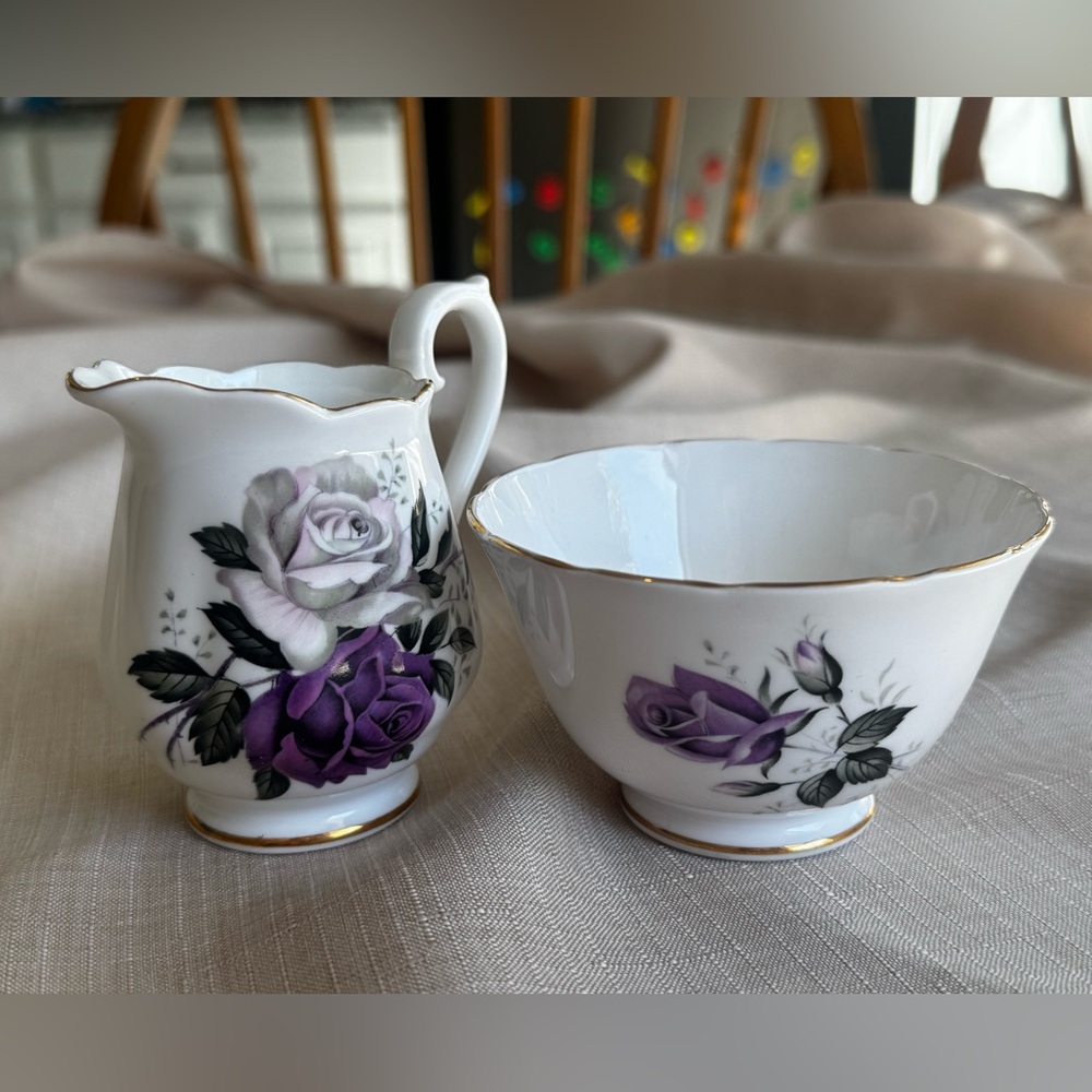 🚫SOLD🚫Royal Imperial Bone China Creamer & Sugar Bowl Purple Rose Made in England